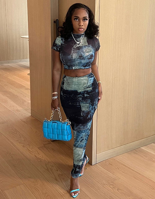Load image into Gallery viewer, Women's Fashion Round Neck Midriff-baring T-shirt High Waist Hip Skirt Bottoming Casual Suit