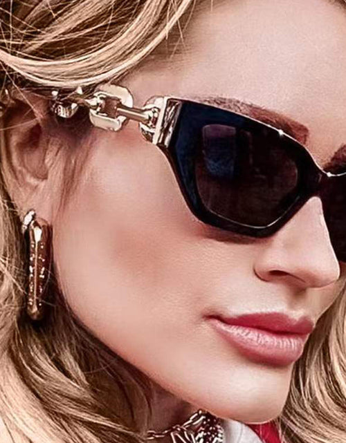 Load image into Gallery viewer, New European And American Retro Modern Thick Frame Sunglasses