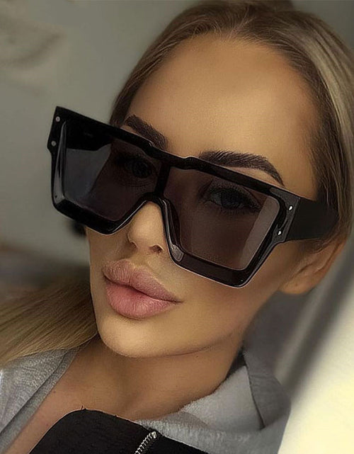 Load image into Gallery viewer, Oversized One Lens Square Sunglasses Fashion Men Women
