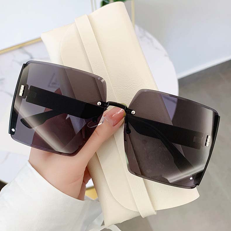 Women's Fashion Box Cut Edge Sunglasses