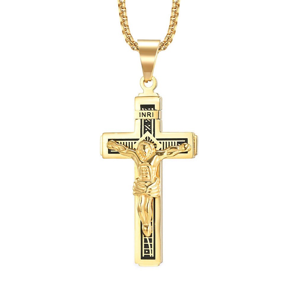 Men's Alloy Man Wearing A Cross Necklace Pendant