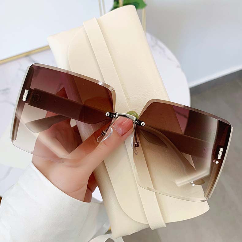 Women's Fashion Box Cut Edge Sunglasses