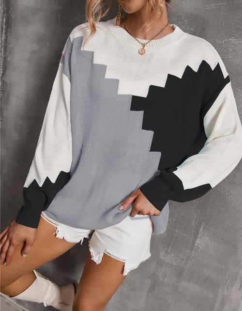 Load image into Gallery viewer, Patchwork Round Neck Plus Size Loose Sweater Long Sleeve Sweater
