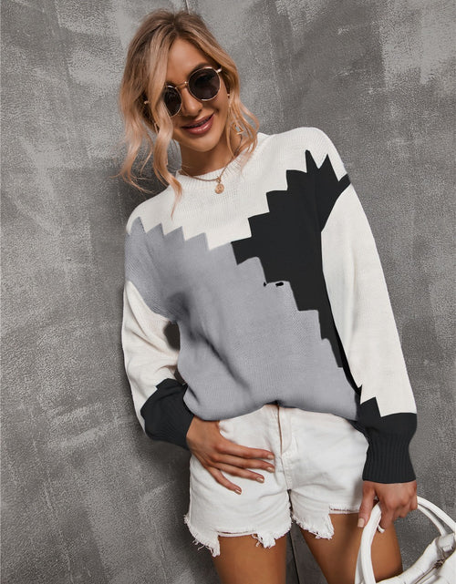 Load image into Gallery viewer, Patchwork Round Neck Plus Size Loose Sweater Long Sleeve Sweater
