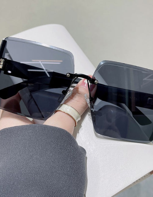 Load image into Gallery viewer, Square Rimless Cut Edge Fashion Sunglasses
