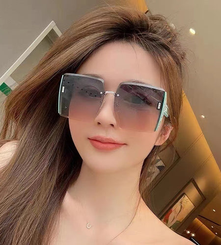 Women's Fashion Box Cut Edge Sunglasses