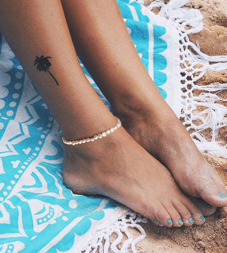 Women's Natural Baroque Pearl Feet Chain