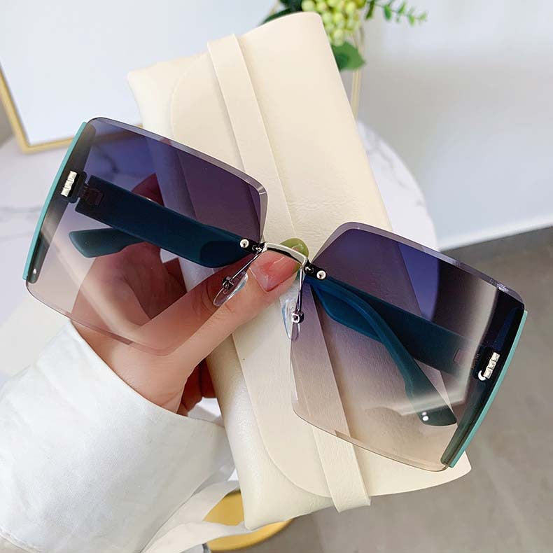 Women's Fashion Box Cut Edge Sunglasses