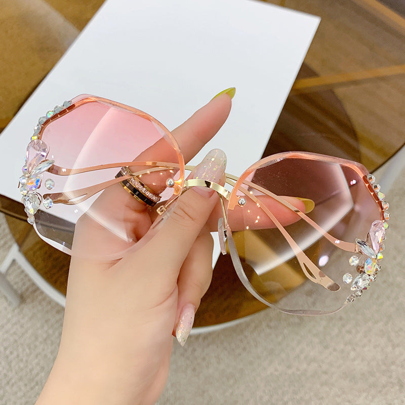 Women's Fashion Rimless Cut Edge Diamond Sunglasses