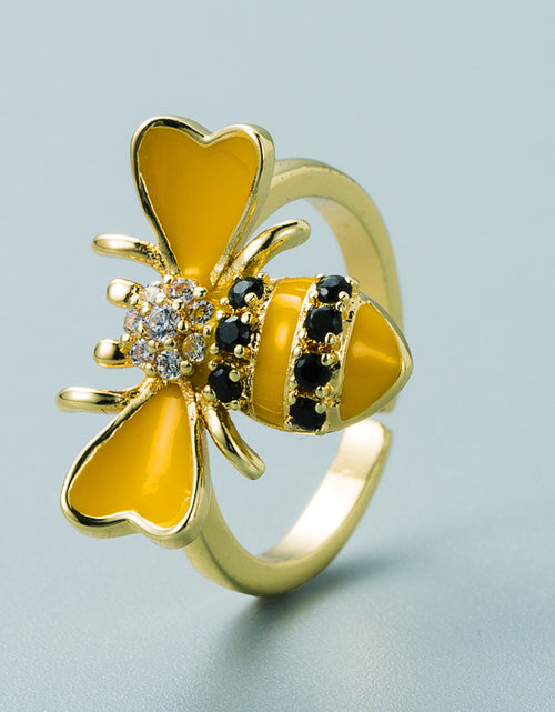 Load image into Gallery viewer, Copper Plated Real Gold Inlaid Zircon Bee Ring
