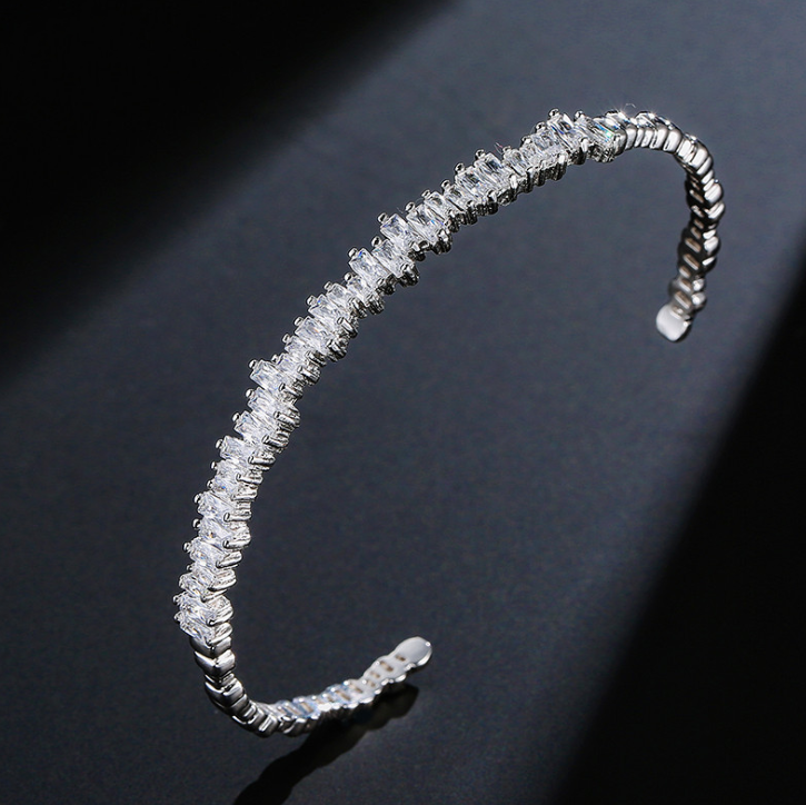 zircon fashion bracelet