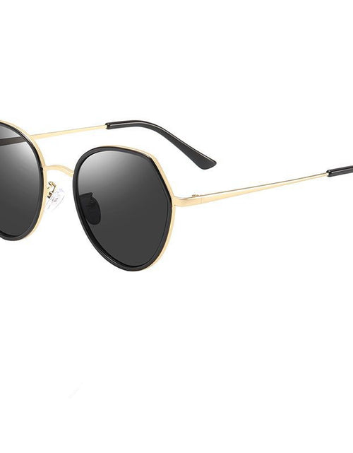 Load image into Gallery viewer, Fashion New Polarized Sunglasses
