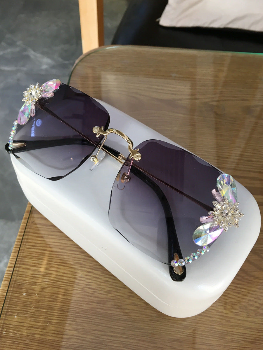 Trendy Rhinestone Sunglasses