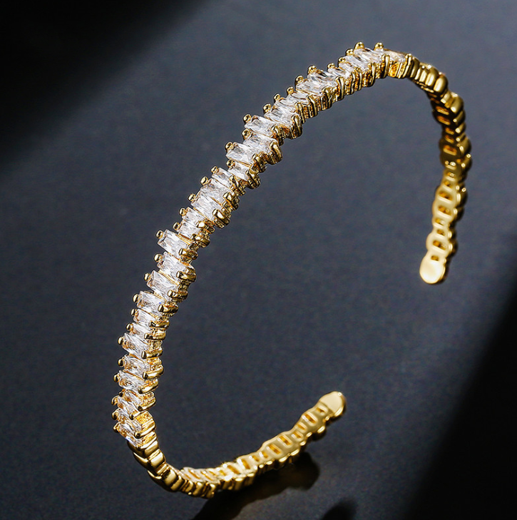 zircon fashion bracelet