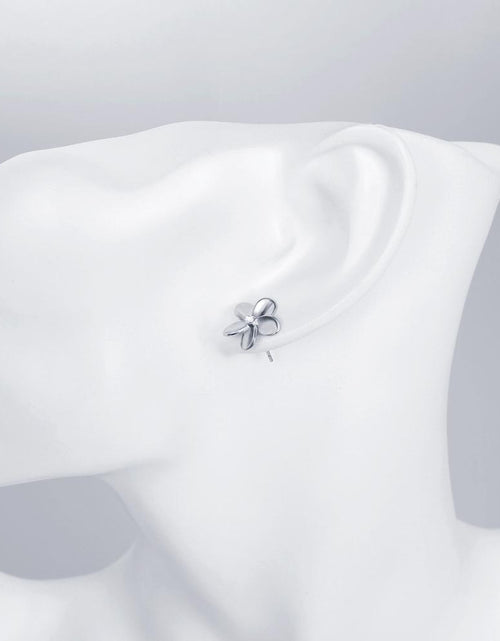 Load image into Gallery viewer, Crystal Flower Stud Earring in 18K White Gold Plated
