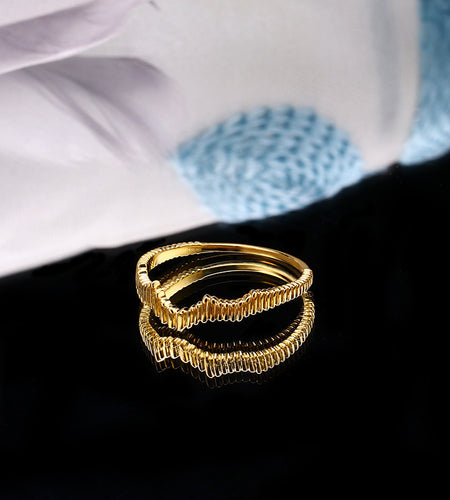 Simple And Versatile Rings